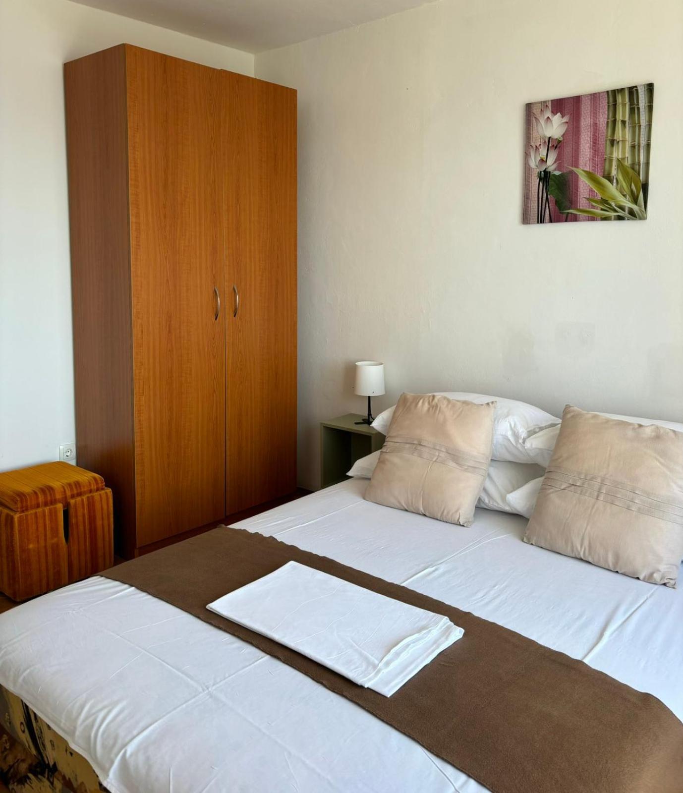 קריקווניצה Helen Apartments מראה חיצוני תמונה
